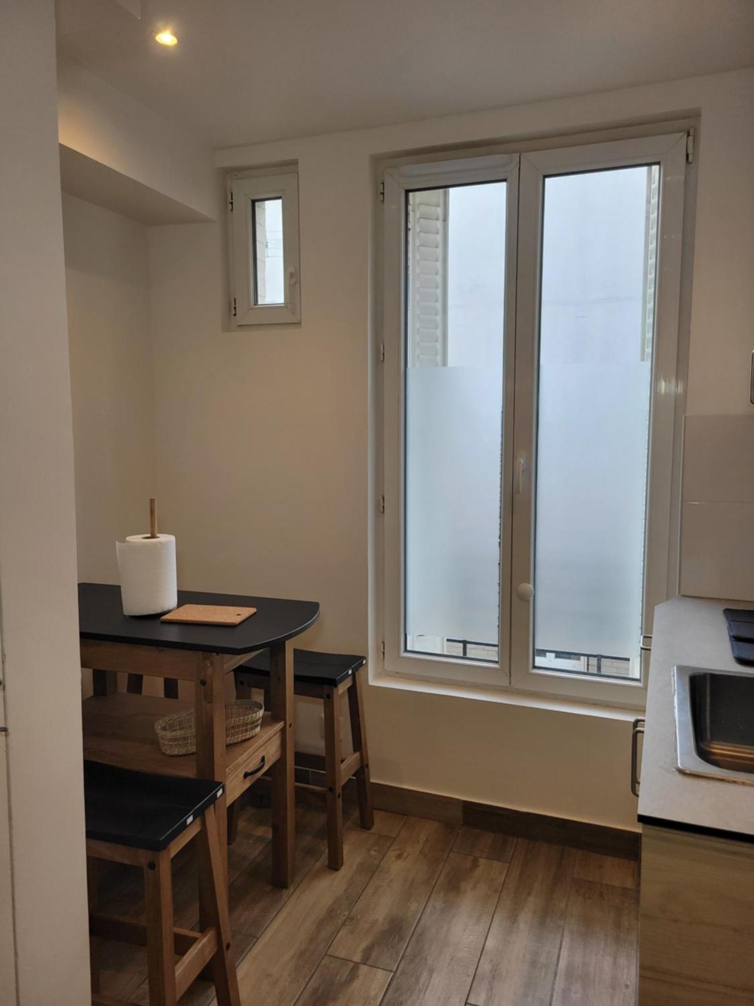 Amazing Apartment A Stone'S Throw From The City Of Lights - Paris Clichy Ngoại thất bức ảnh